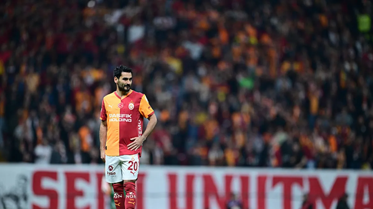 Galatasaray’da İlkay Gündoğan 4 maç sonra ilk 11’de! Galatasaray’da İlkay Gündoğan 4 maç sonra ilk 11’de!
