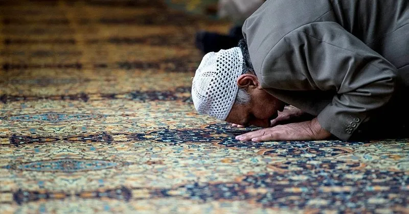 Cuma Namazi Saat Kacta Istanbul Ankara Izmir Adana Bursa Cuma Ezan Saatleri Burada Son Dakika Haberler