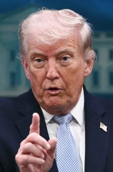 Trump’tan İran’a yeni saldırı