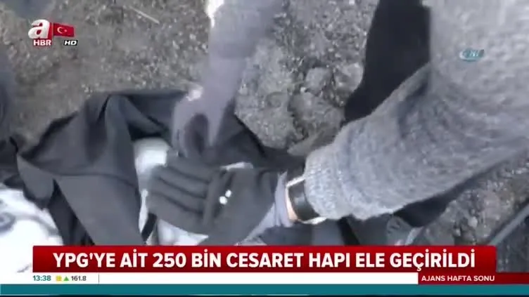 YPG'li teröristlere gönderilen 250 bin cesaret verici hap ele geçirildi
