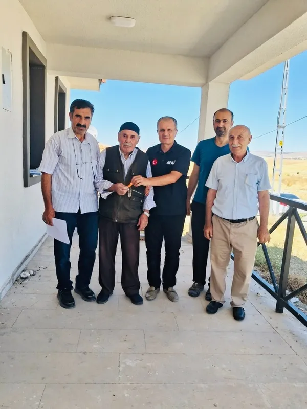 yurtbasi-beldesinde-204-deprem-konutun-anahtarlari-sahiplerine-verilecek-1785332420021.jpg