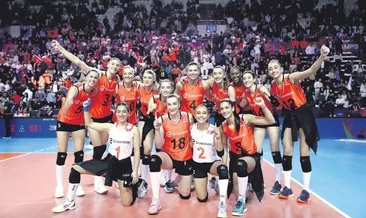 Voleybolda çifte zafer