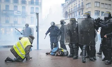 Fransız polisinden şiddet dersi