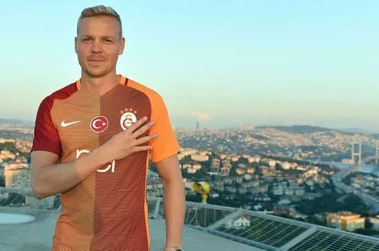 Galatasaray’da Sigthorsson şoku! Yattığı yerden kazanıyor...