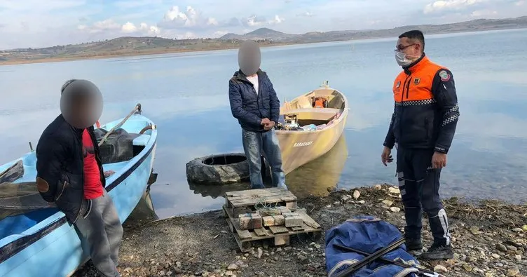 Uluabat gölündeki kaçak avcılar suçüstü yakalandı