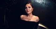 Sibel Can'a Anneler Günü sürprizi! Çocukları ve gelinleriyle o pozu olay oldu