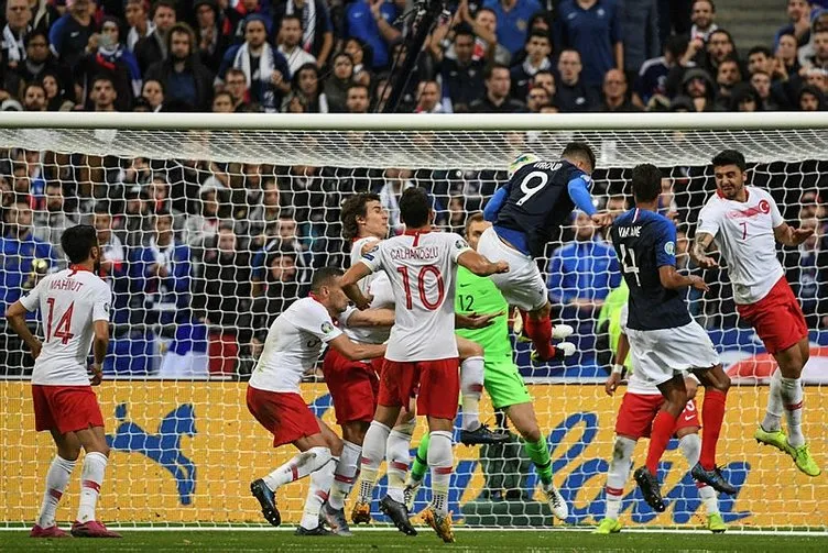 Levent Tüzemen, Fransa - Türkiye maçını yorumladı
