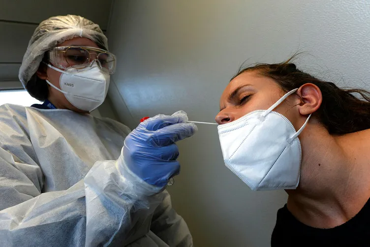 Fransa'da corona virüse teslim oldu! Her 30 saniyede bir kişi...