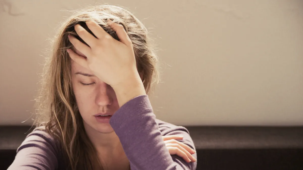 Halsizlik ve kilo değişimine dikkat! Tiroit hastalıkları sessizce ilerliyor Halsizlik ve kilo değişimine dikkat! Tiroit hastalıkları sessizce ilerliyor