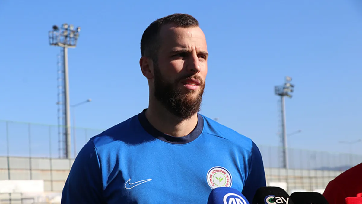 Jurecka’dan Fenerbahçe maçı öncesi itiraf! Jurecka’dan Fenerbahçe maçı öncesi itiraf!