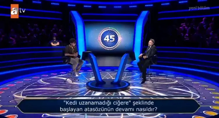 Kim Milyoner Olmak İster?’de Oktay Kaynarca’yı kahkahaya boğan yarışmacı! Milyoner’de yanlış cevap sonrası…