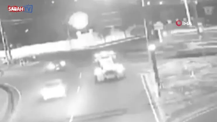Guatemala'da yolcu otobüsü köprüden düştü: 51 ölü | Video