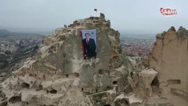 Dünyanın en yüksek peribacasına Başkan Erdoğan posteri asıldı | Video