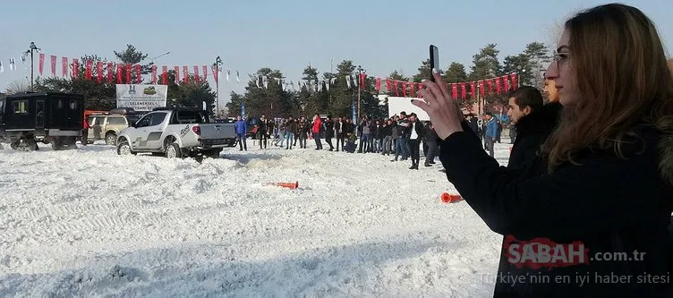 Erzurum'da karda lastik raftingi keyfi. İlk denemeyi Vali yaptı