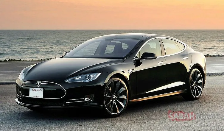 Tesla’nın bataryası iki kere alev aldı