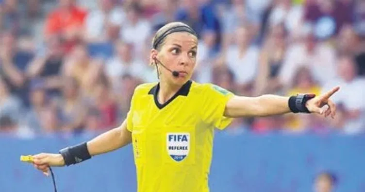 Hollanda-Letonya maçına kadın hakem