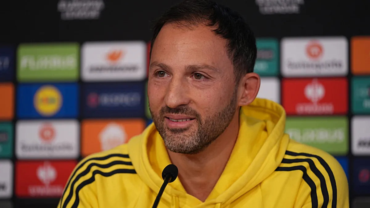 Fenerbahçe’de yolcu sayısı belli oldu: 8+1! Tedesco biletlerini kesti… – Galeri Fenerbahçe’de yolcu sayısı belli oldu: 8+1! Tedesco biletlerini kesti… – Galeri