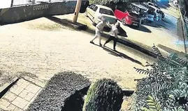 Eşini vurup çocuğunu kaçırdı