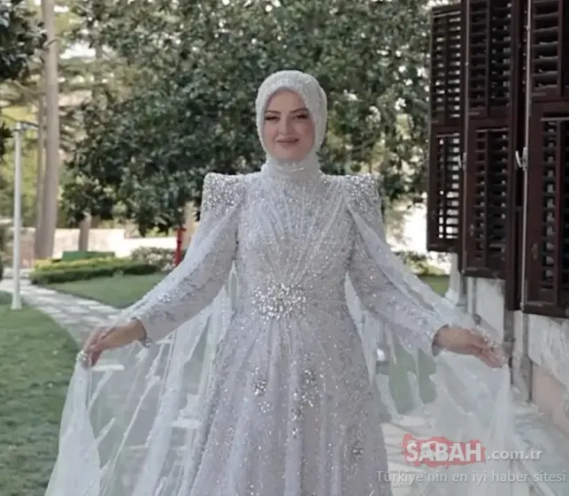 Kadir Ezildi ve Gamze Türkmen İstanbul’da nişanlandı! İşte Kadir Ezildi ve Gamze Türkmen’in nişanından ilk kareler!