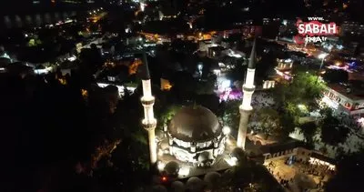 Mevlit Kandili nedeniyle vatandaşlar Eyüpsultan Camii’ne akın etti | Video