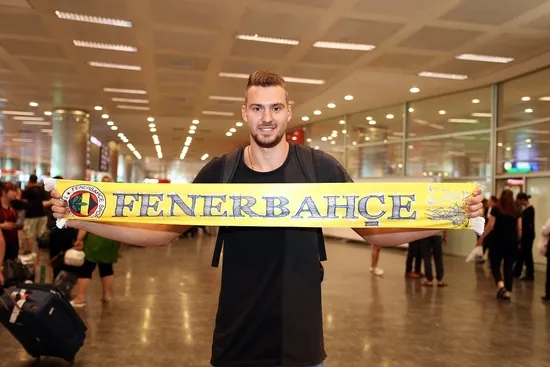 Fenerbahçe'nin yeni transferi Guduric İstanbul'da - 1
