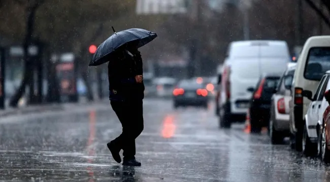 son-dakika-hava-durumu-uyarisi-meteoroloji-saat-verdi-gunese-aldanmayin-istanbula-gece-firtinasi-3-ile-sel-uya-1777183571469.jpg (1117×616)