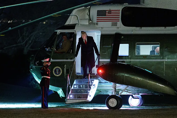 ABD ordusunda yeni dönem: Trump LGBT lobisine son darbeyi vurdu! Trans bireylere kesin yasak geldi