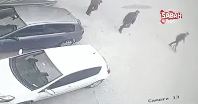 Virajı alamayan sürücü, park halindeki otomobile böyle çarptı | Video
