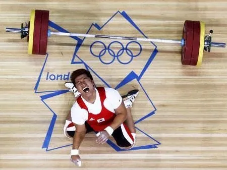 Olimpiyatta feci sakatlık