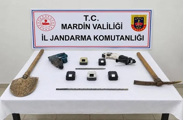 jandarmadan-tarihi-eser-operasyonu-1789991959553.jpg