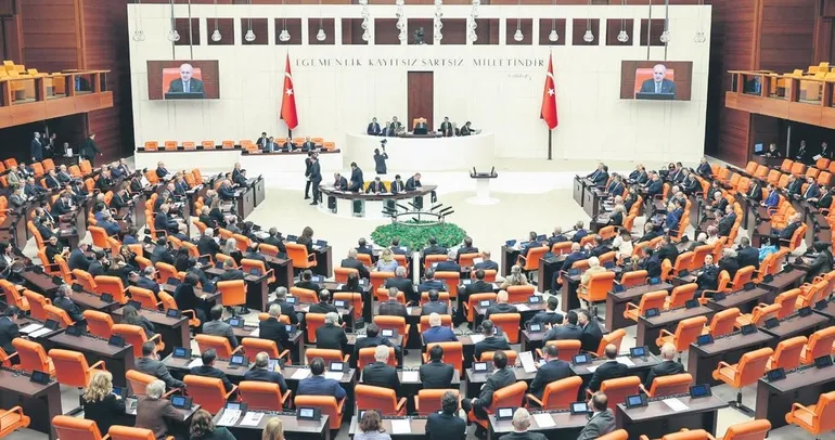 Cumartesi tatil olsun