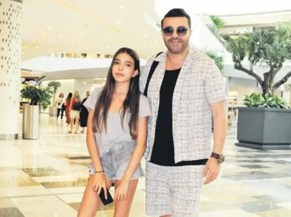 Görenler inanamıyor: Kızı boyuna gelmiş! Burak Kut kızıyla böyle görüntülendi