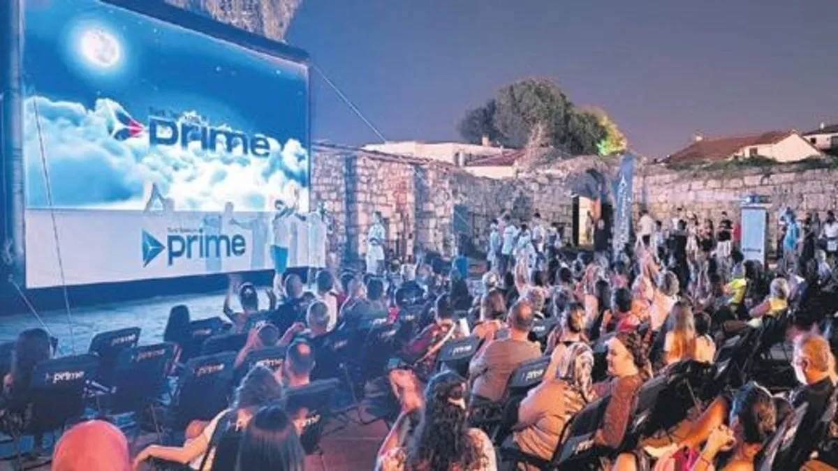 Açık hava sinema keyfi 22 gün sürdü