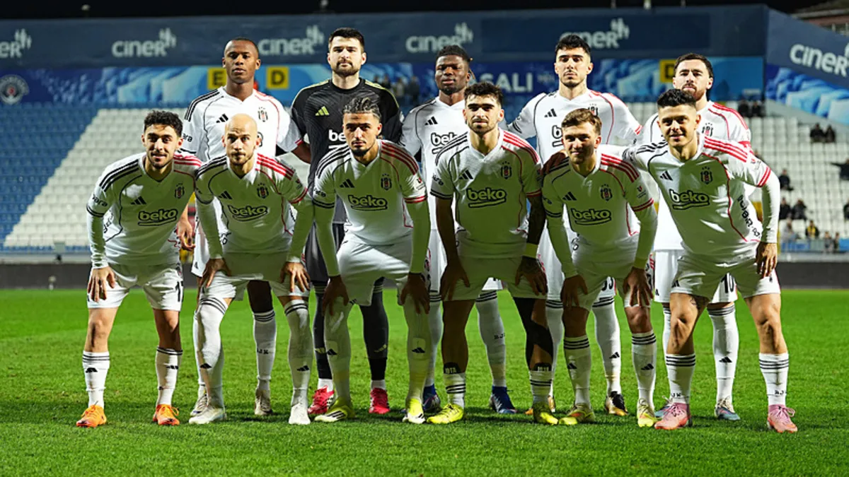 Beşiktaş’ta yıldız futbolcu 11’e dönüyor!