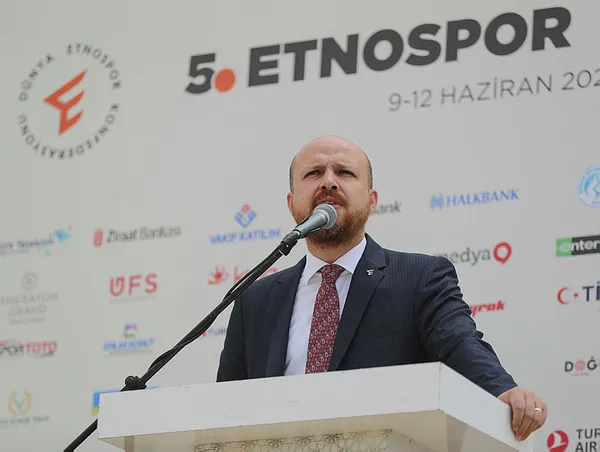1654783874551.jpg Dünya Etnospor Konfederasyonu Başkanı Bilal Erdoğan: En büyük gelişmeyi geleneksel okçulukta yaşadık