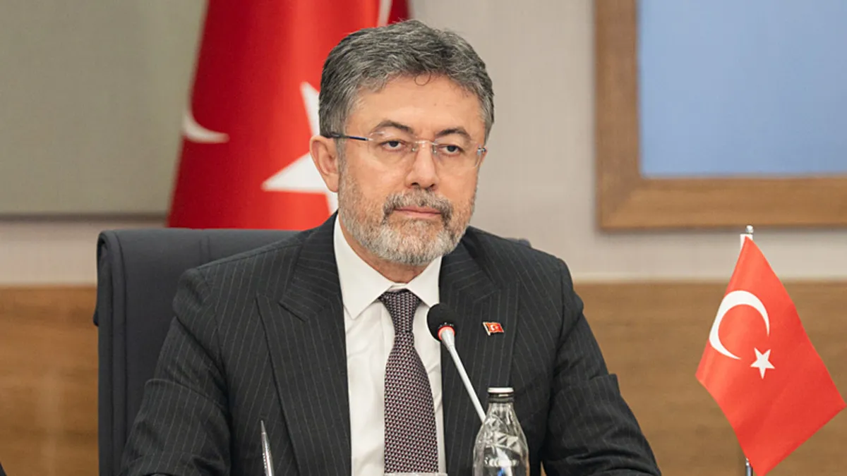Tarım ve Orman Bakanı Yumaklı ve Sudanlı mevkidaşı Guraşi 16. KEK Toplantı Tutanağı İmza Töreni’ne katıldı!