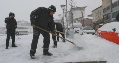 Bingöl’de 100 köy yolu ulaşıma kapandı