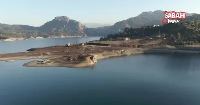 Barajda sular çekilince bir köy daha ortaya çıktı | Video