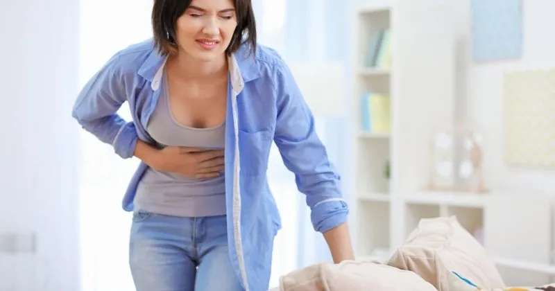 reflu krizi belirtileri nelerdir mide