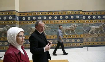 Emine Erdoğan Berlin’de Bergama Müzesi’ni ziyaret etti