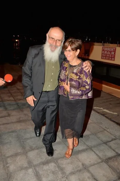 tuncel kurtiz in vefati twitter da boyle yankilandi galeri kultur sanat