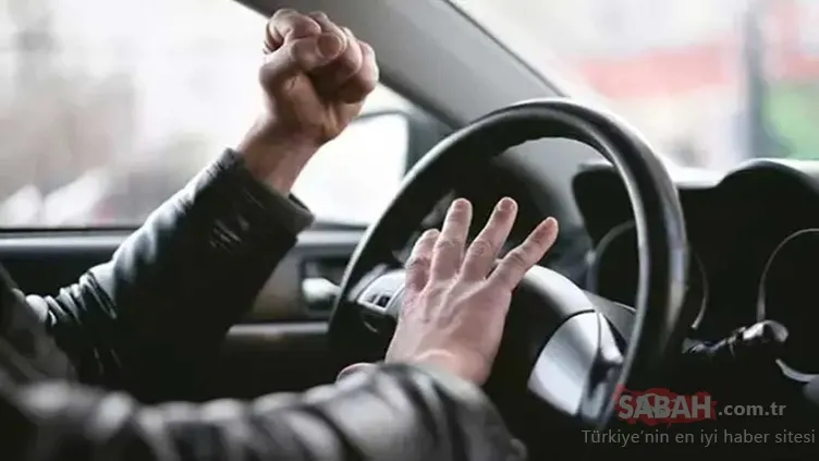 Trafik kavgasında ’armut’ silah sayıldı