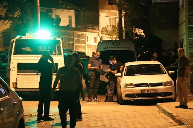 Denizli’de kan donduran olay: Kadın arkadaşını öldürüp, canına kıydı!