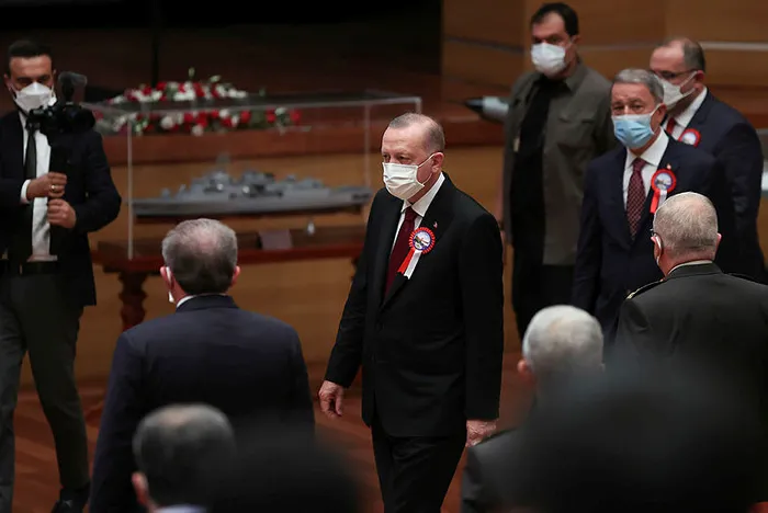 son-dakika-baskan-erdogan-ozgurlugumuze-vurulmak-istenen-prangalari-parcalayip-attik-1626442182889.jpg