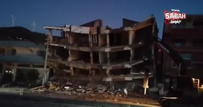 4 katlı bina korna sesiyle böyle yıkıldı | Video