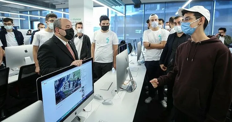 Bu okuldan mezun olanın işi hazır