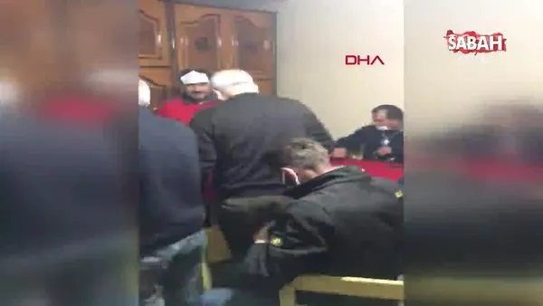 Adana'da evde kumar oynarken yakalanan 16 kişiye para cezası