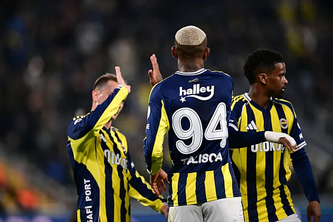 canli-fenerbahce-basaksehiri-konuk-ediyor-1777745176967.jpg