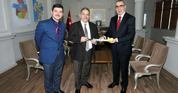 Hokey temsilcilerinden Mustafa Yalçın’a ziyaret