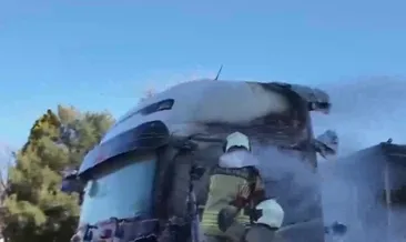 Ankara’da seyir halindeki hafriyat kamyonu yandı